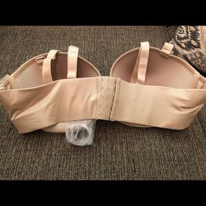 Cacique Intimates & Sleepwear - NWT Cacique multi-way bra 42DD Cacique Intimates & Sleepwear - NWT Cacique multi-way bra 42DD